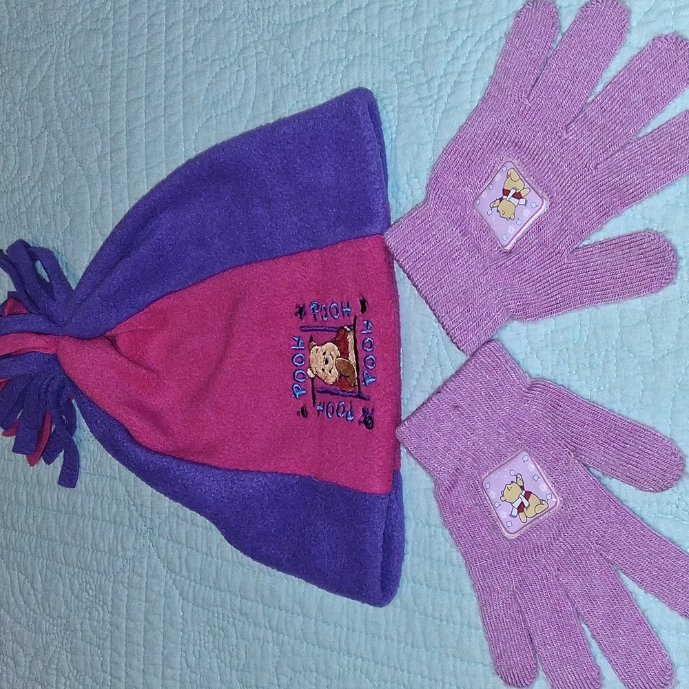 Pooh Kids Hat and Gloves Set - Purple and Pink
